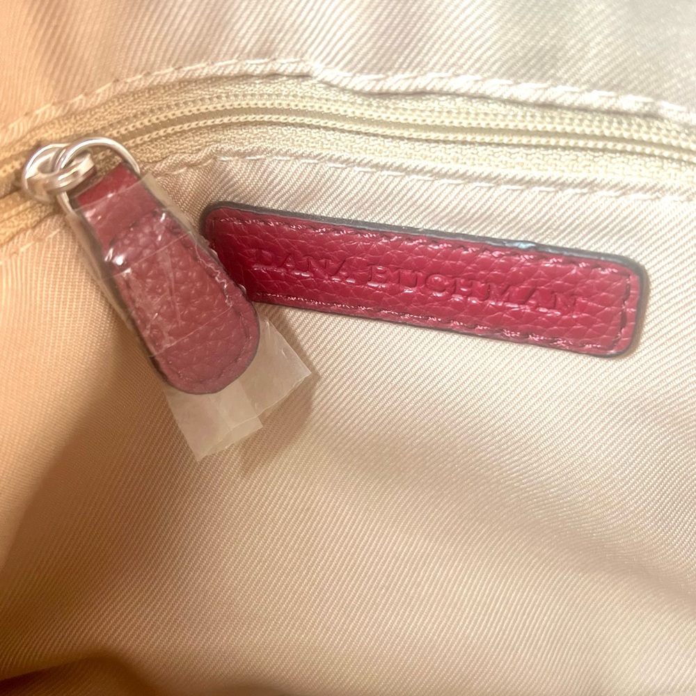 NWOT Dana Buchman Red Wristlet Clutch Purse Wallet Adjustable Strap 9 × 5 - Picture 4 of 6